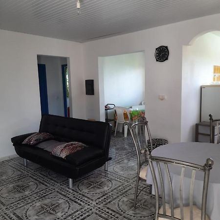 Chez Lilise 2 Apartment Sainte-Anne Luaran gambar